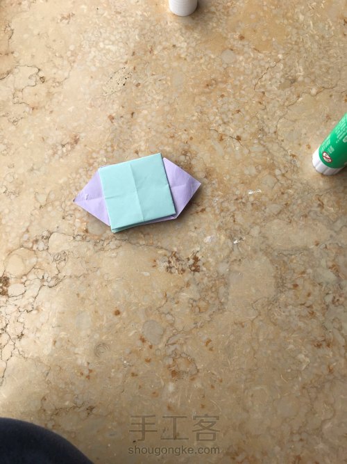 超好玩弹簧玩具礼盒折纸教程 第35步