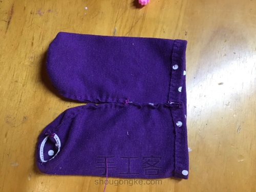 娃娃褲子-紫色泡泡褲 第5步