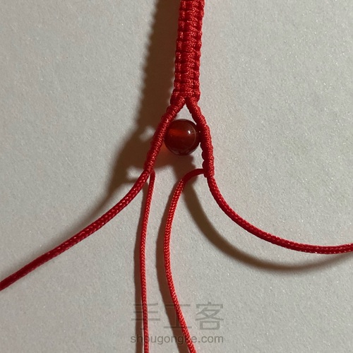 ʕΘ▲Θʔ 串珠手绳 第5步