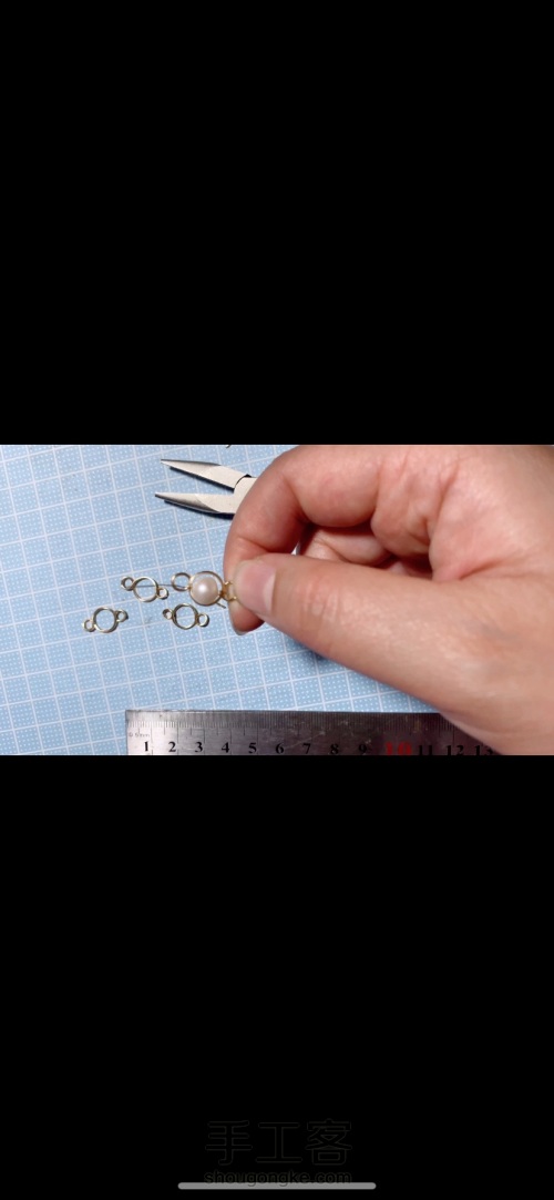 绕线珍珠手链DIY教程——一个小时搞定初夏单品 第7步
