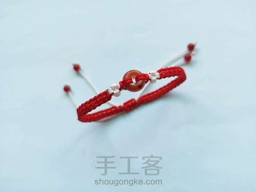 南红小花手链 第14步
