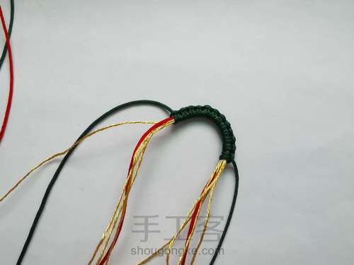 圣诞节手链 第2步