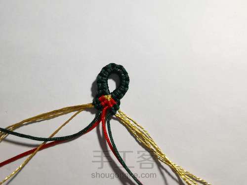 圣诞节手链 第4步