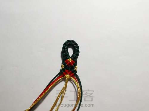 圣诞节手链 第8步