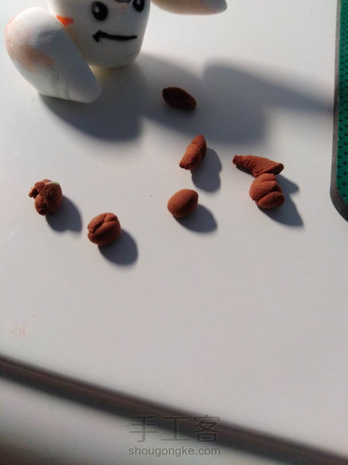 粘土制作植物大战僵尸系列之二 第7步