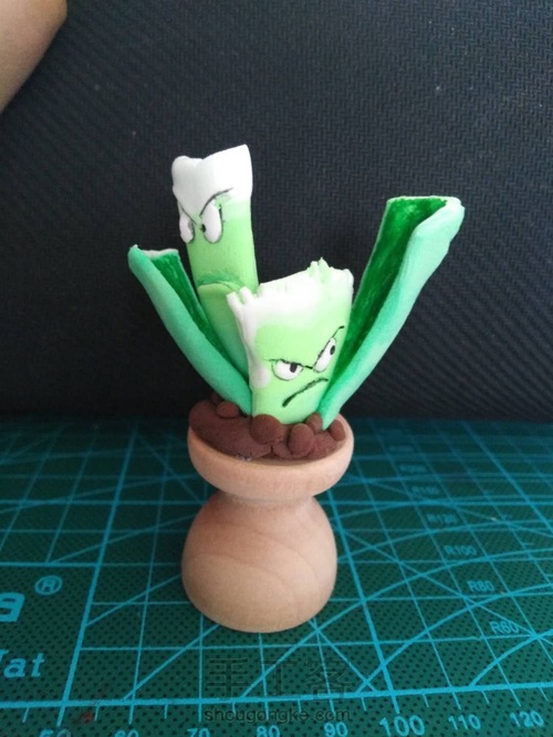 粘土植物大战僵尸之芹菜 第6步