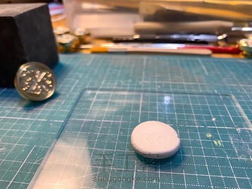 银粘土火漆印风格纯银吊坠 第2步