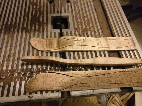 手工黄油刀的制作 第4步