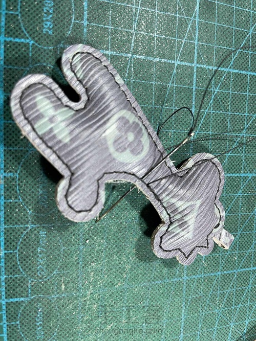 迷你包包小鹿挂件制作融本皮革 第5步