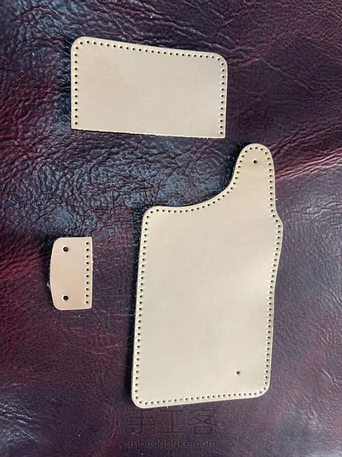 钥匙口卡包保护套教程｜融本皮革 第1步