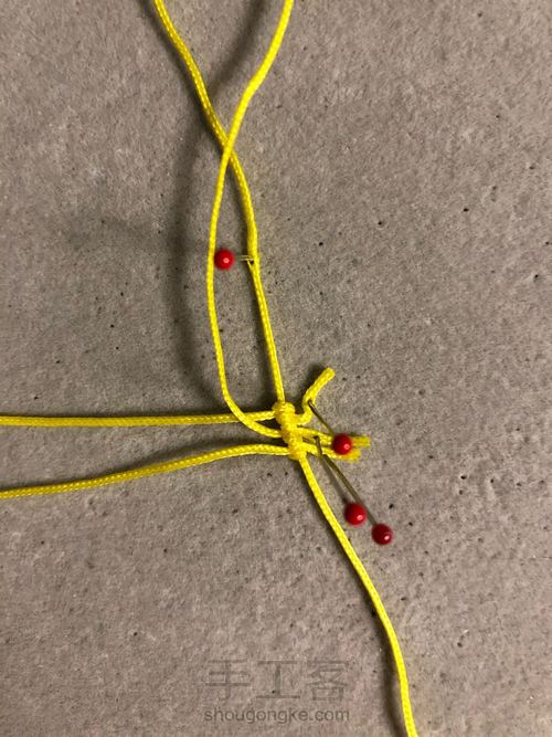 蝴蝶耳环 第2步