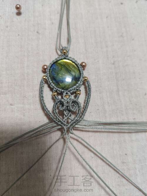 【5 手链】macrame手链 第10步