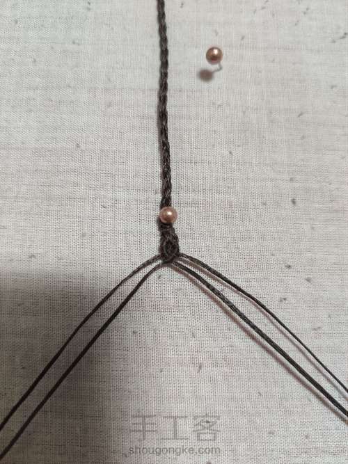 四股辫尾扣 第1步