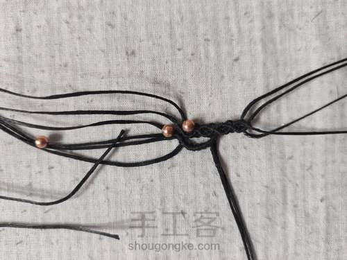 锁骨链： 蕾丝吊坠 第13步