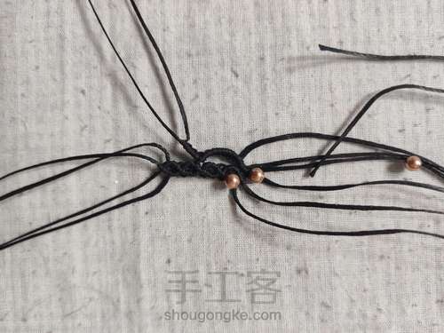 锁骨链： 蕾丝吊坠 第14步