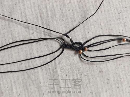 锁骨链: 蕾丝吊坠 第16步