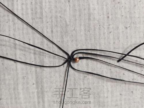 锁骨链： 蕾丝吊坠 第5步