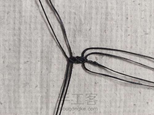 锁骨链: 蕾丝吊坠 第6步