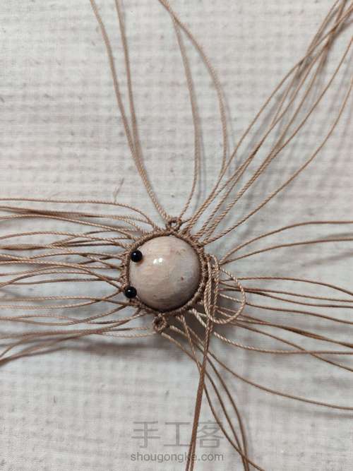 【11 · 项链】爱波·单珠叶子 第11步