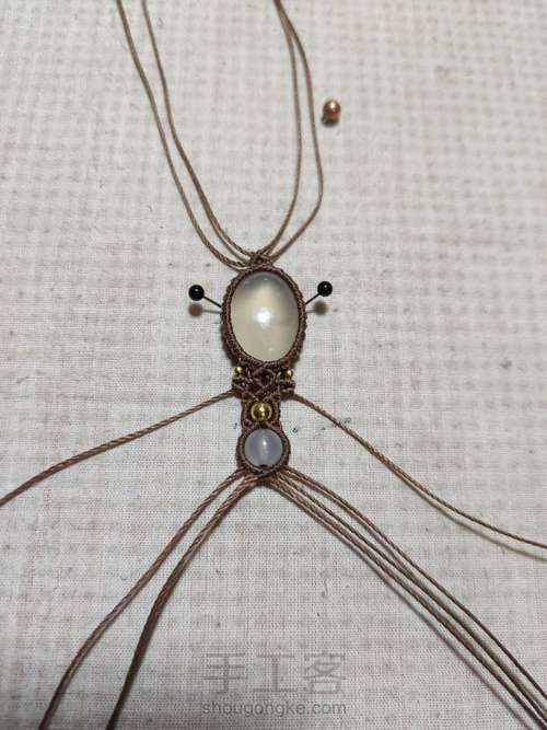 【63 手链】白玛瑙手链 第14步