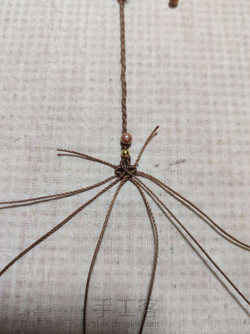 【63 手链】白玛瑙手链 第24步