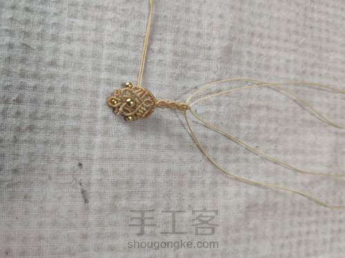 扣头:珊瑚玉小方牌 第21步