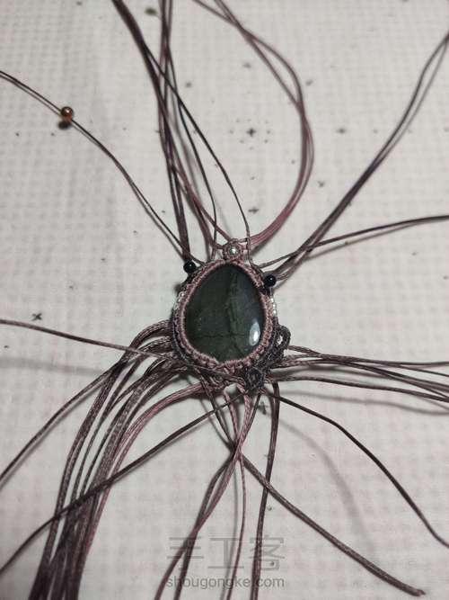 【111 项链】紫拉花边水滴项链 第11步