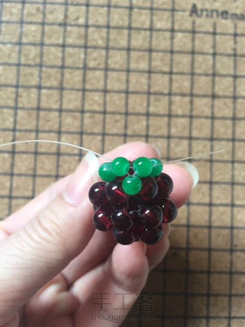(原创)葡萄叶子串珠教程 第3步