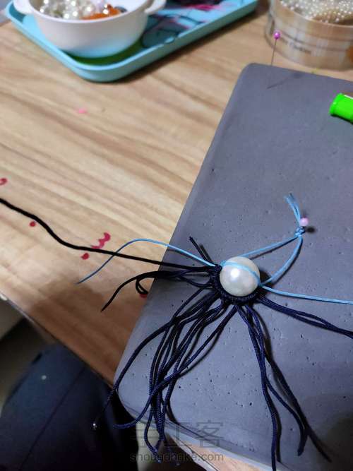 凤冠花嫁刀马旦编绳艺术 第4步