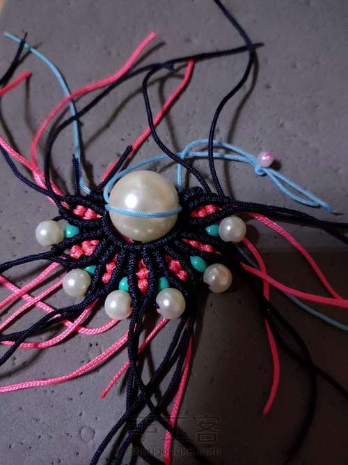 凤冠花嫁刀马旦编绳艺术 第13步