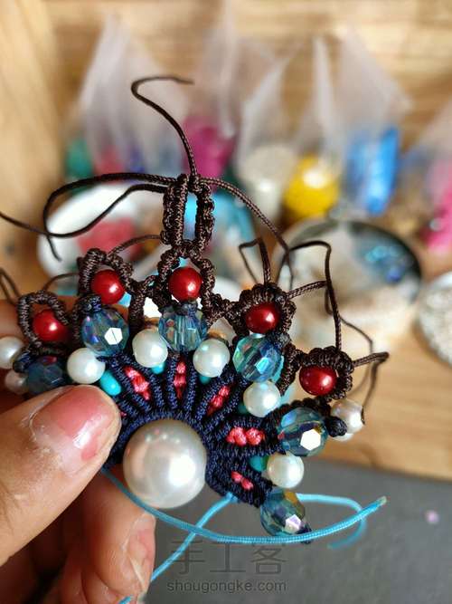 凤冠花嫁刀马旦编绳艺术 第28步