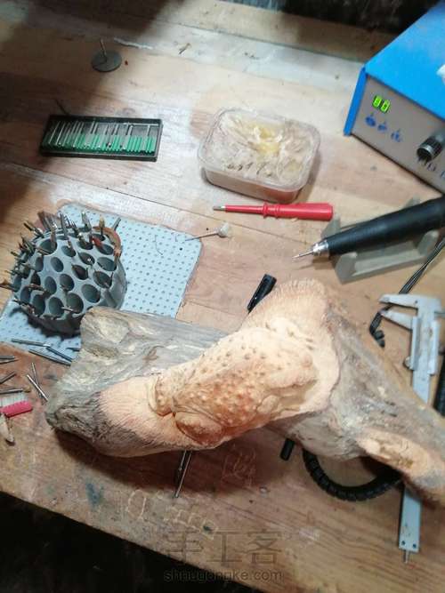 太行崖柏金蟾制作这个有点难度对于新手 第9步