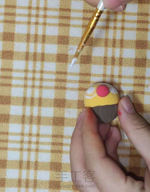 摩尔庄园小胸针 第12步