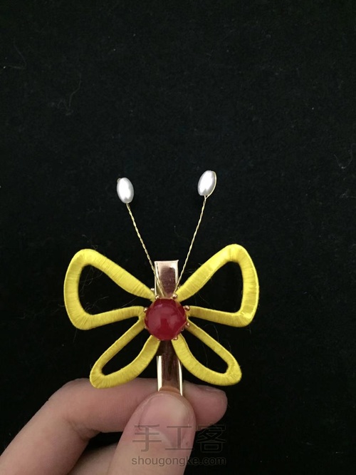 小蝴蝶缠花发卡 第8步