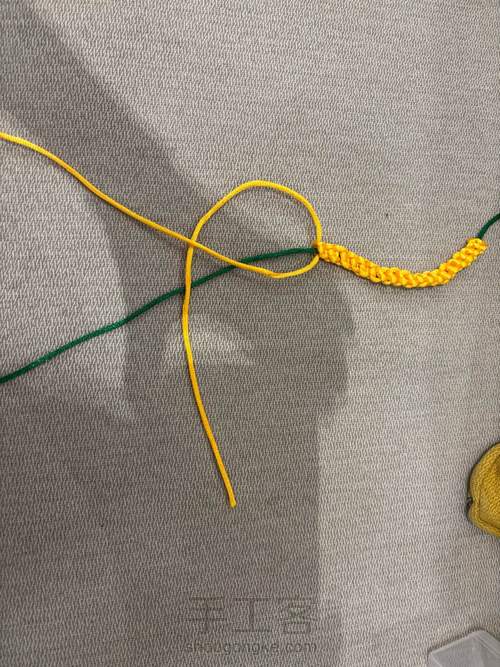 好看又简单的绳结教程 第2步