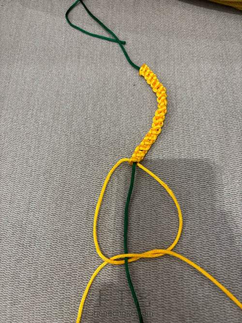 好看又简单的绳结教程 第3步