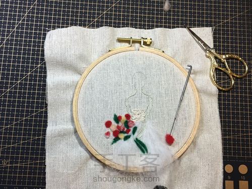 素墨原创立体刺绣作品 第4步