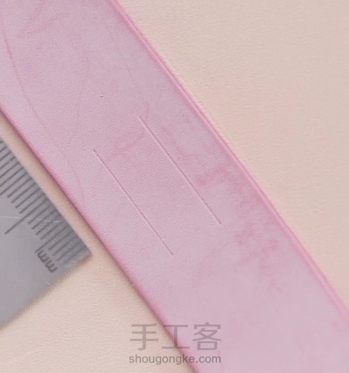 物致WUZHI手工皮具教程 | 一个单肩包的诞生 第64步