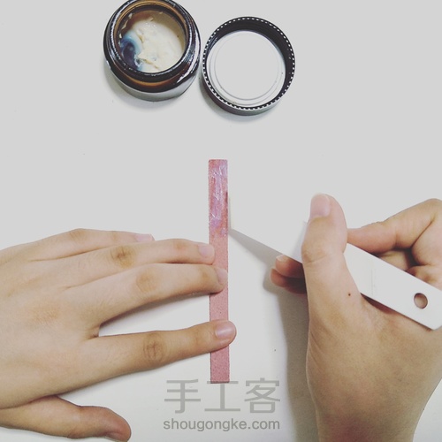 物致WUZHI手工皮具教程 | 做一只有魔法的拉链手包 第34步