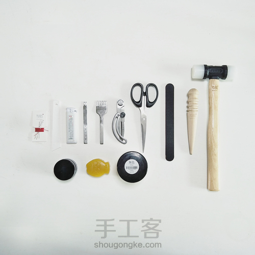 物致WUZHI皮具教程 | 意大利植鞣皮手感超棒的手拿信封包 第2步