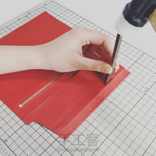 物致WUZHI皮具教程 | 意大利植鞣皮手感超棒的手拿信封包 第32步