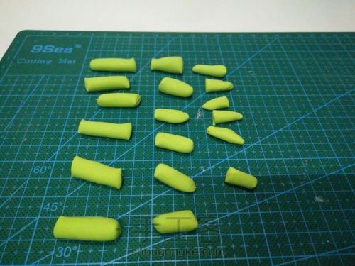 萌萌哒的黏土多肉 第5步