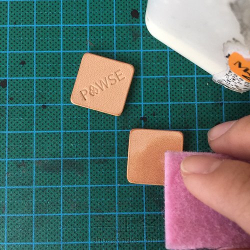 [原创]极简植鞣革耳环 第10步