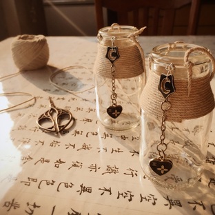 做个情人节的情侣瓶吧