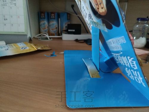 瓶盖日历 第6步