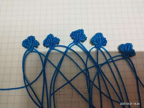 仿点翠之小花花迷你版 第16步