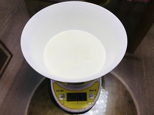 淡奶油小蛋糕 第1步