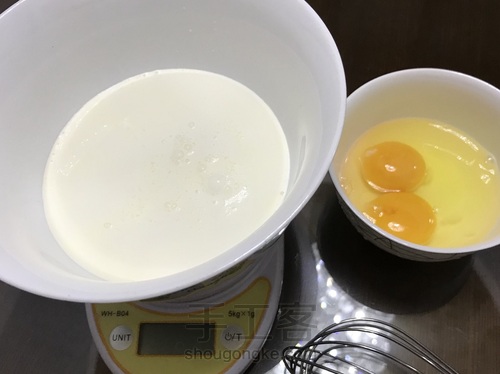 淡奶油小蛋糕 第2步