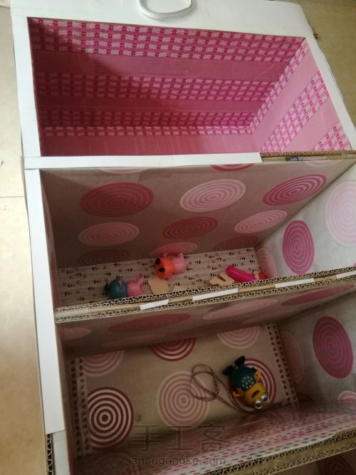 旧冰箱抽屉和纸箱做玩具柜 第17步