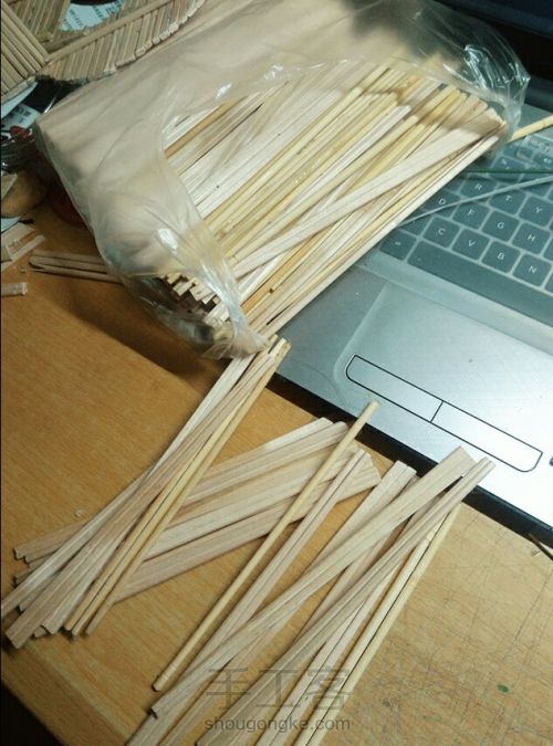 一次性筷子手工制作尤克里里工艺品 第2步